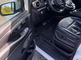 Mercedes-Benz V 250 Extra long 2.1 140kW