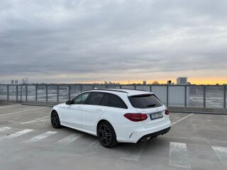 Mercedes-Benz C 220 AMG sport / Night Package 4matic 2.0 143kW