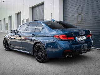 BMW 520 LCI xDrive M-Sportpakett 2.0 140kW