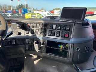 Volvo FM 440 8x4*4 324kW