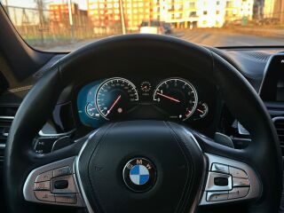 BMW 750 M Sport 4.4 330kW