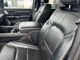 Ram 1500 Limited Night Crew Cab 5.7 V8 Hemi 395hp