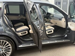 BMW X7 Individual 3.0 195кВ