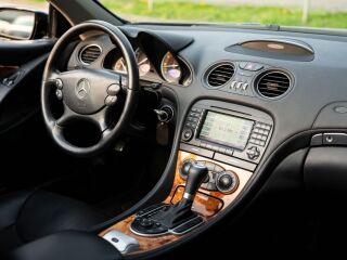 Mercedes-Benz SL 550 AMG 5.5 285kW