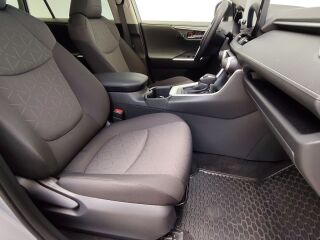 Toyota RAV4 Luxury Comfort Package 129кВ