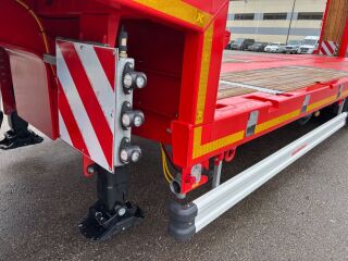 Kässbohrer Lowbed LB3E + PÖÖRAV + TÕSTETAV TELG