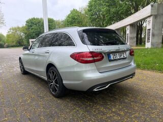 Mercedes-Benz C 220 4MATIC 2.1 125kW