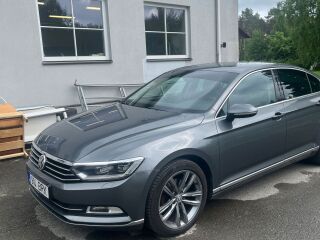 Volkswagen Passat Highline 1.8 132кВ