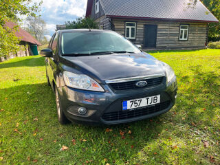Ford Focus 1.6 74kW