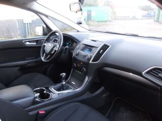 Ford S-MAX 2.0 110kW