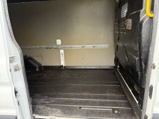 Ford Transit 350L L3H2 2.2 114кВ