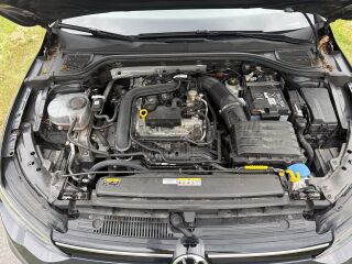 Volkswagen Golf Style 1.0 81кВ