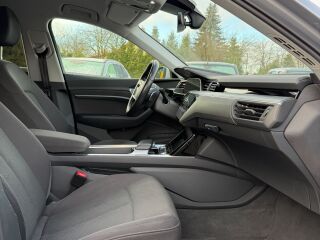 Audi e-tron Sportback 50 Quattro Business edition 230kW