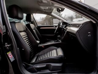 Volkswagen Passat R-Line 4Motion 2.0 140kW