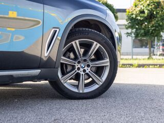 BMW X5 xDrive30d MHEV 3.0 210kW