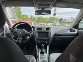 Volkswagen Jetta 1.4 90kW