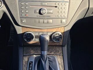 Mercedes-Benz C 63 AMG 6.2 V8 336kW
