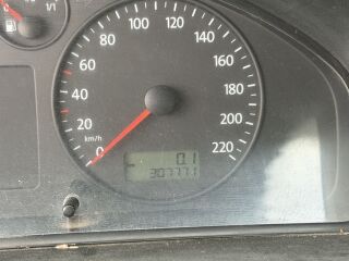 Volkswagen Transporter 2.5 128kW