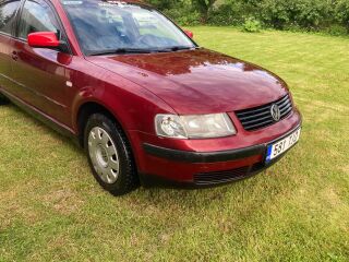 Volkswagen Passat 1.9 R4 TDI 66kW