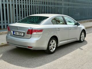 Toyota Avensis Linea Sol ATM 1.8 108kW