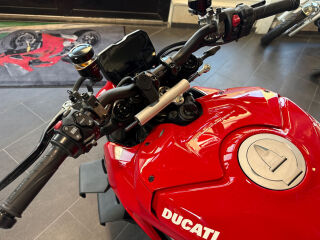 Ducati Streetfighter V4 V4 153kW