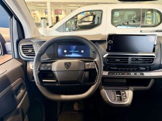 Peugeot Traveller L3 VIP BlueHDi 180 AT8 2.2 130kW