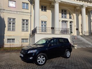 Toyota RAV4 Facelift 4X4 2.2 110kW