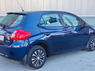Toyota Auris 1.6 91kW