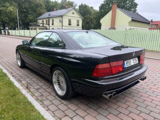 BMW 850 Ci 5.0 V12 220кВ