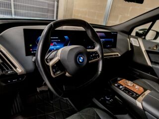 BMW iX xDrive 40 Sport Package 102kW
