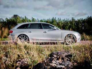 Audi RS 4 V8 Bang&amp;amp;Olufsen 4.2 331кВ