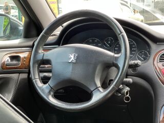 Peugeot 607 2.9 V6 152kW
