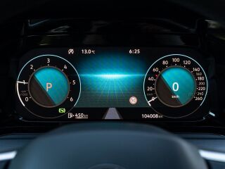 Volkswagen Golf 2.0 110kW
