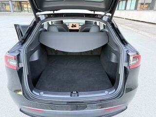 Tesla Model Y Long Range AWD 378kW
