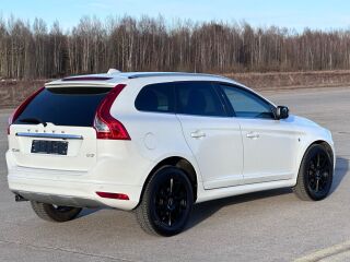 Volvo XC60 Ocean Race Black Edition 2.0 D3 110kW