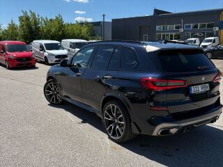 BMW X5 M50d 3.0 294кВ