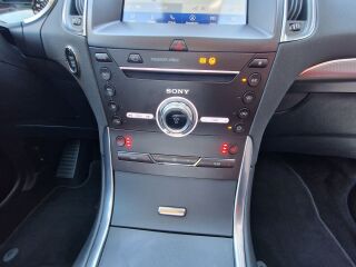 Ford S-MAX FACELIFT TITANIUM 7K LED 2.0 R4 110kW