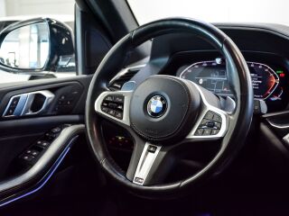 BMW X5 xDrive30d 3.0 210кВ