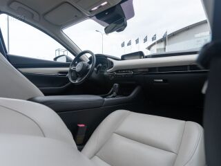 Mazda 3 Skyactive-X Luxury 2.0 132kW