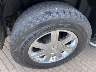Cadillac Escalade ESV 6.2 V8 301кВ
