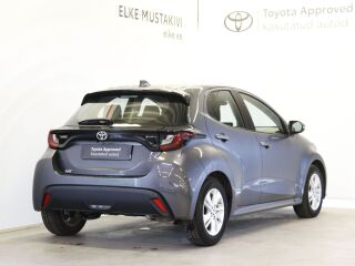 Toyota Yaris Active 68кВ
