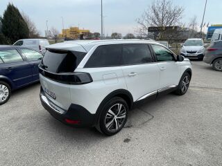 Peugeot 5008 Allure BlueHDI AT8 1.5 96kW
