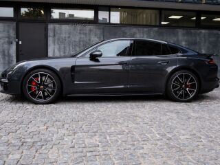 Porsche Panamera GTS 4.0 V8 338kW