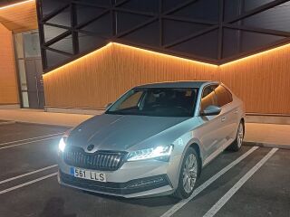 Skoda Superb Elegance iV Plug In Hybrid 1.4 170kW