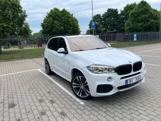 BMW X5 3.0 230kW