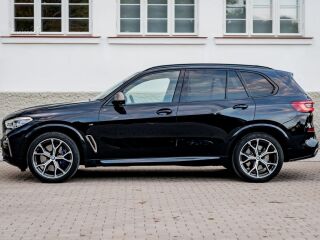 BMW X5 M50 Individual Shadow Line 3.0 294kW