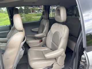 Chrysler Voyager Limited 2.8 110kW