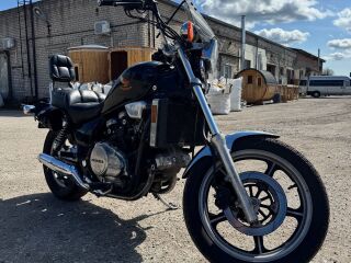 Honda VF 750 Magna V4 58kW