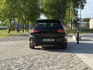 Volkswagen Golf GTI 2.0 162kW