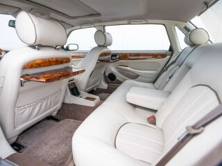 Jaguar XJ Daimler Long 4.0 V8 209kW